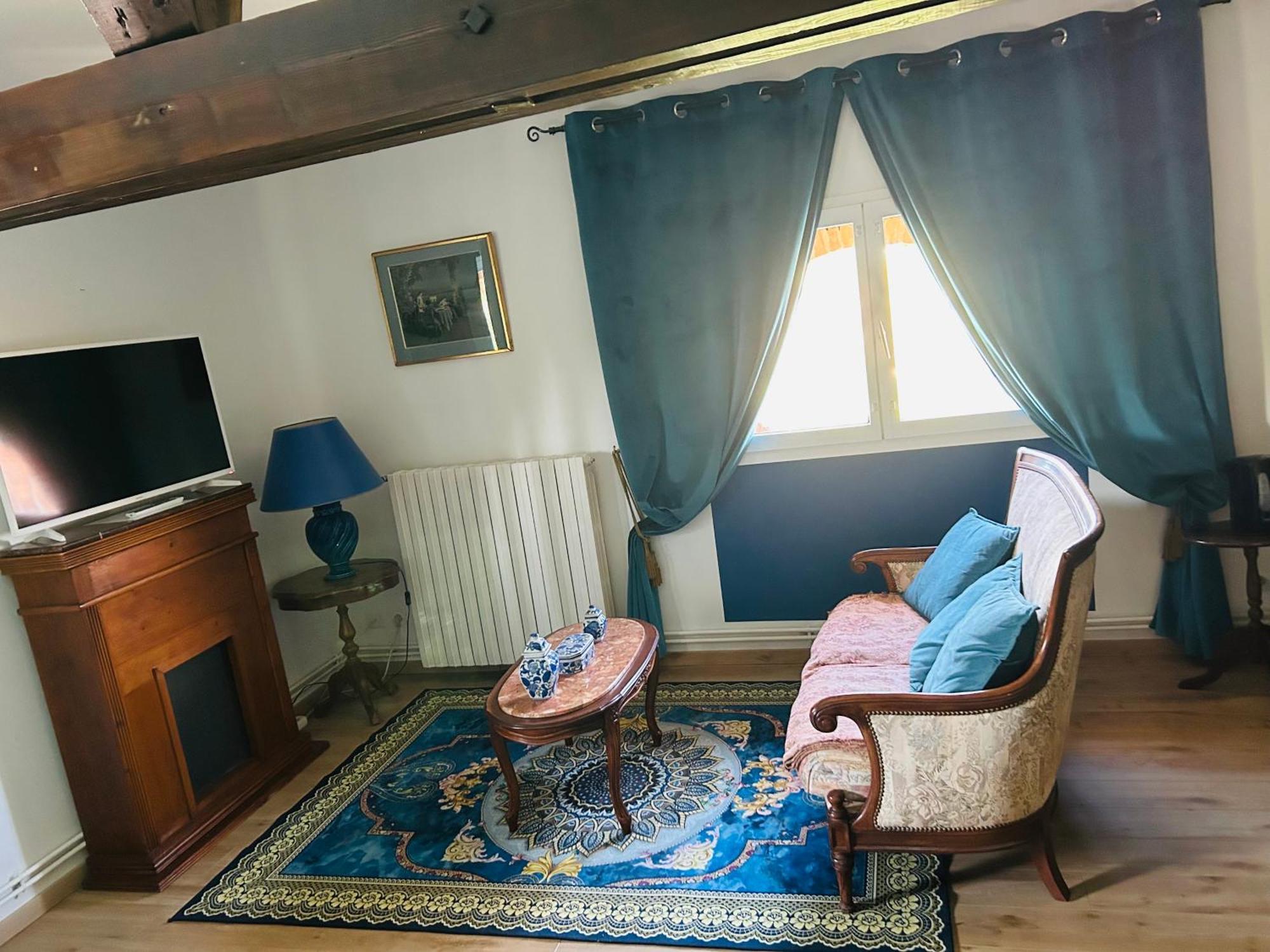 Manoir De La Gravette, Manoir Et Table D'Hotes Montauban Exteriér fotografie