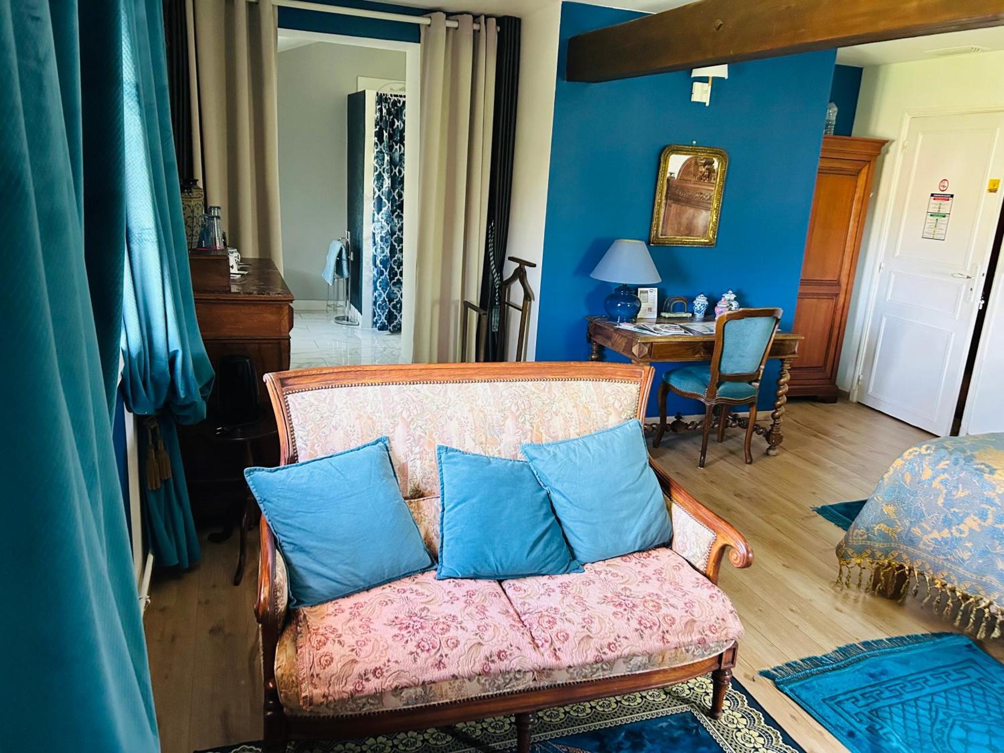 Manoir De La Gravette, Manoir Et Table D'Hotes Montauban Exteriér fotografie