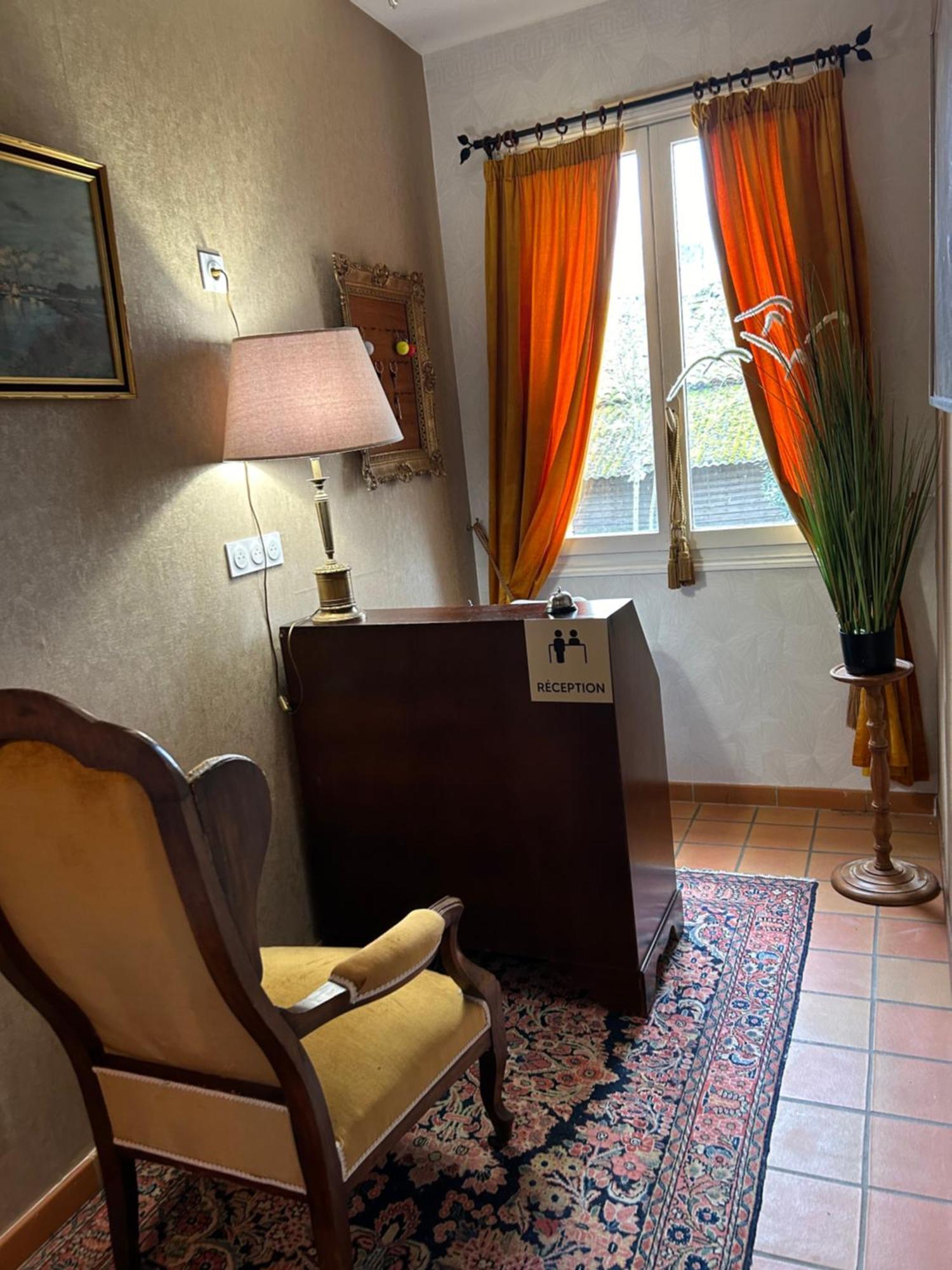 Manoir De La Gravette, Manoir Et Table D'Hotes Montauban Exteriér fotografie